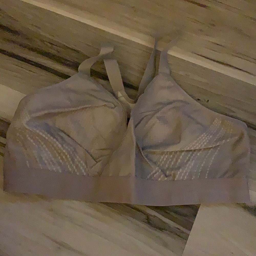 Lululemon Bra beige